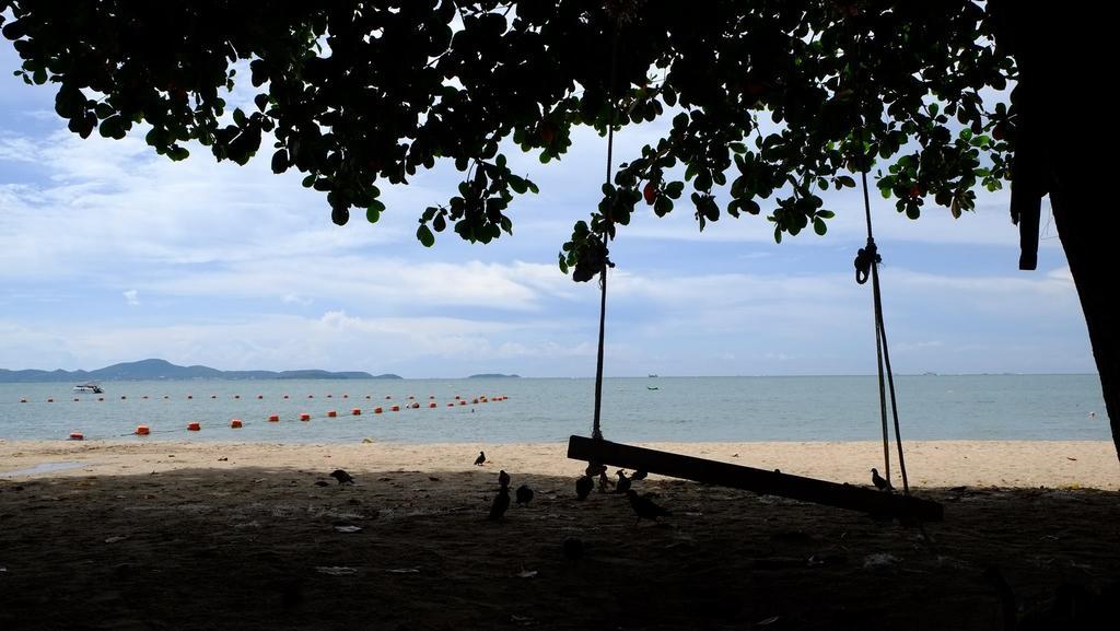 Peak Tower In Phatumnak Pattaya Εξωτερικό φωτογραφία
