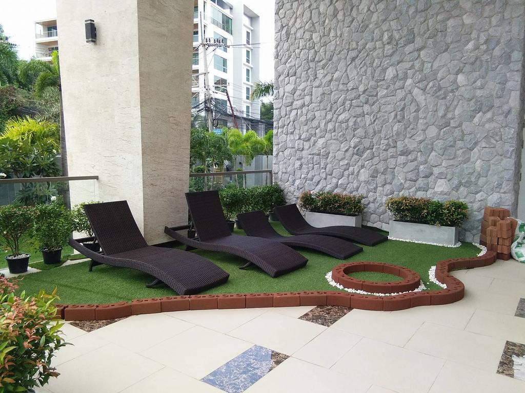 Peak Tower In Phatumnak Pattaya Εξωτερικό φωτογραφία