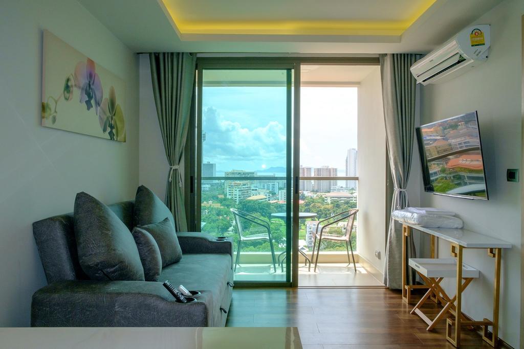 Peak Tower In Phatumnak Pattaya Εξωτερικό φωτογραφία