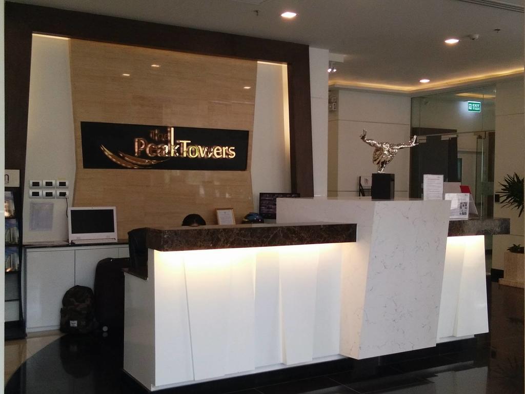 Peak Tower In Phatumnak Pattaya Εξωτερικό φωτογραφία